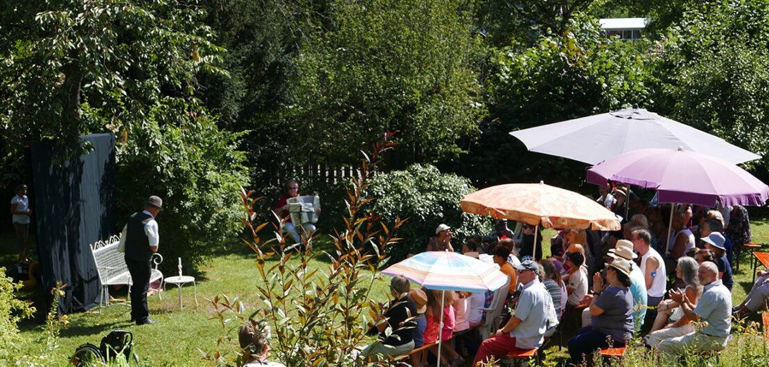 Gottesdienste im Pfarrgarten in Sulzburg