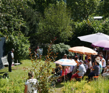 Gottesdienste im Pfarrgarten in Sulzburg
